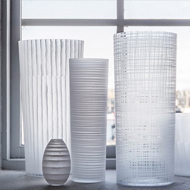 ガラスデザイナー、インゲヤード・ローマンの日本初個展が開催