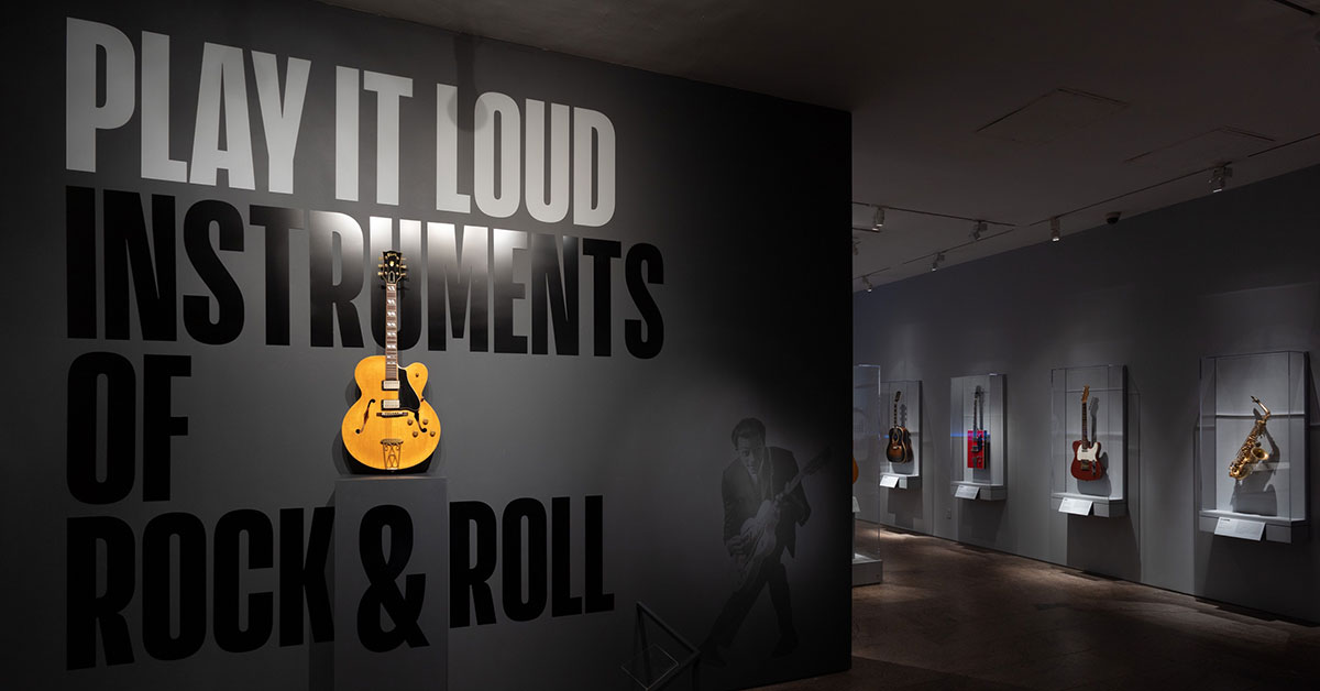 馬に乗った楽器隊 ヴィンテージ ステンドグラス メトロポリタン美術館 馬に乗った楽器隊 ヴィンテージ ステンドグラス メトロポリタン美術館