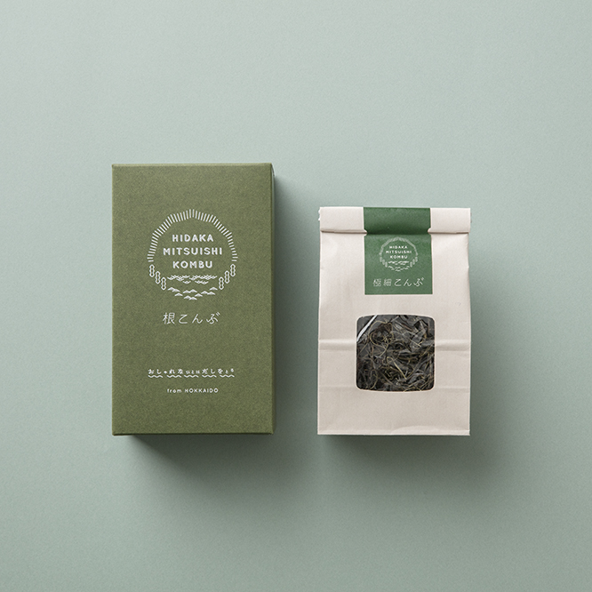 誰かにあげたくなるパッケージの上質な日高昆布。料理のだしにも仕上げにも。