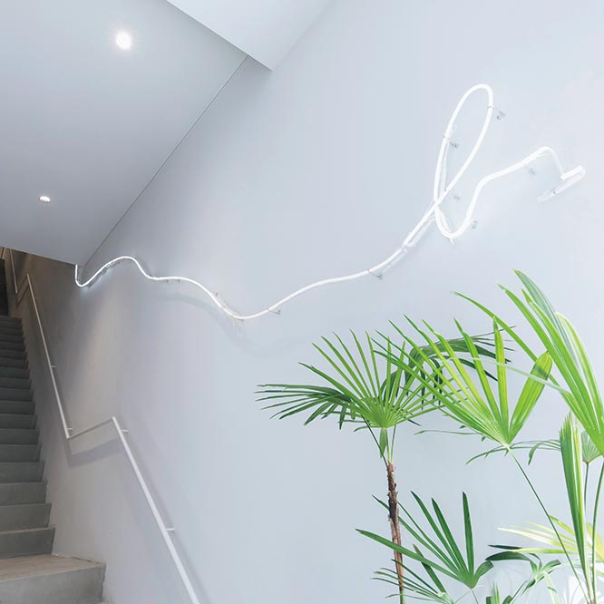 多彩なカルチャーを発信する アニエスベー渋谷店 が誕生 カーサ ブルータス Casa Brutus 多彩なカルチャーを発信する アニエスベー渋谷店 が誕生 カーサ ブルータス Casa Brutus