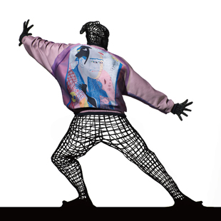 写楽の絵が動き出す!? 横尾忠則が語る〈A-POC ABLE ISSEY MIYAKE〉との 写楽の絵が動き出す!? 横尾忠則が語る〈A-POC ABLE ISSEY MIYAKE〉との