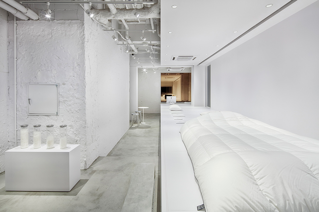 南青山の表参道布団店実店舗