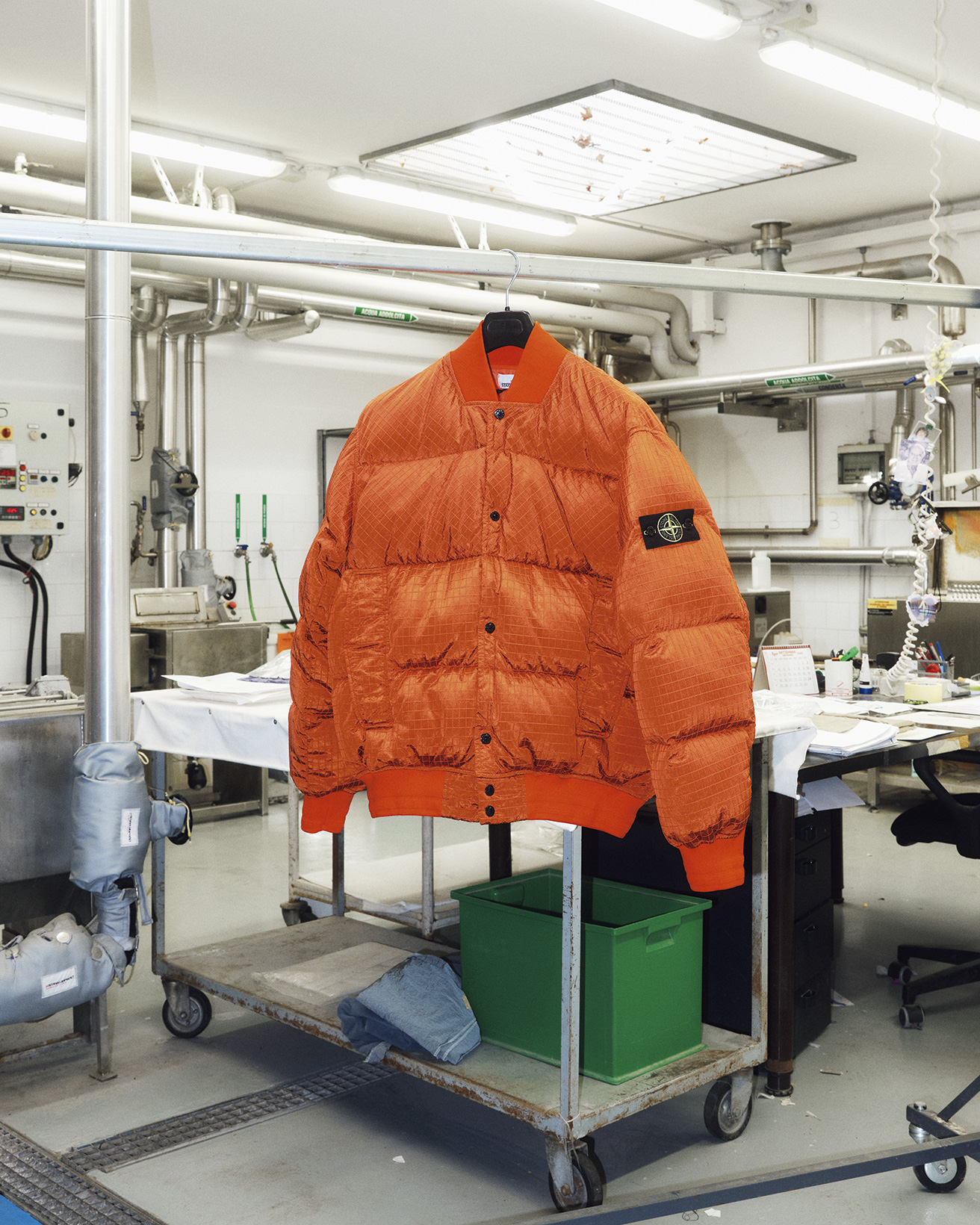 ストーンアイランド　　ウール生地 25AWモデル ストーンアイランド STONE ISLAND バッジワッペン