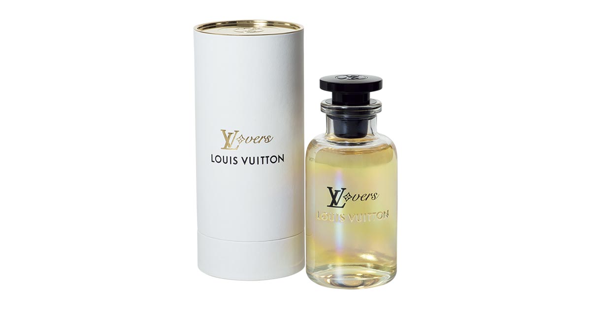 〈ルイ・ヴィトン〉の新作フレグランスは、香りからもボトルからも太陽を感じる。