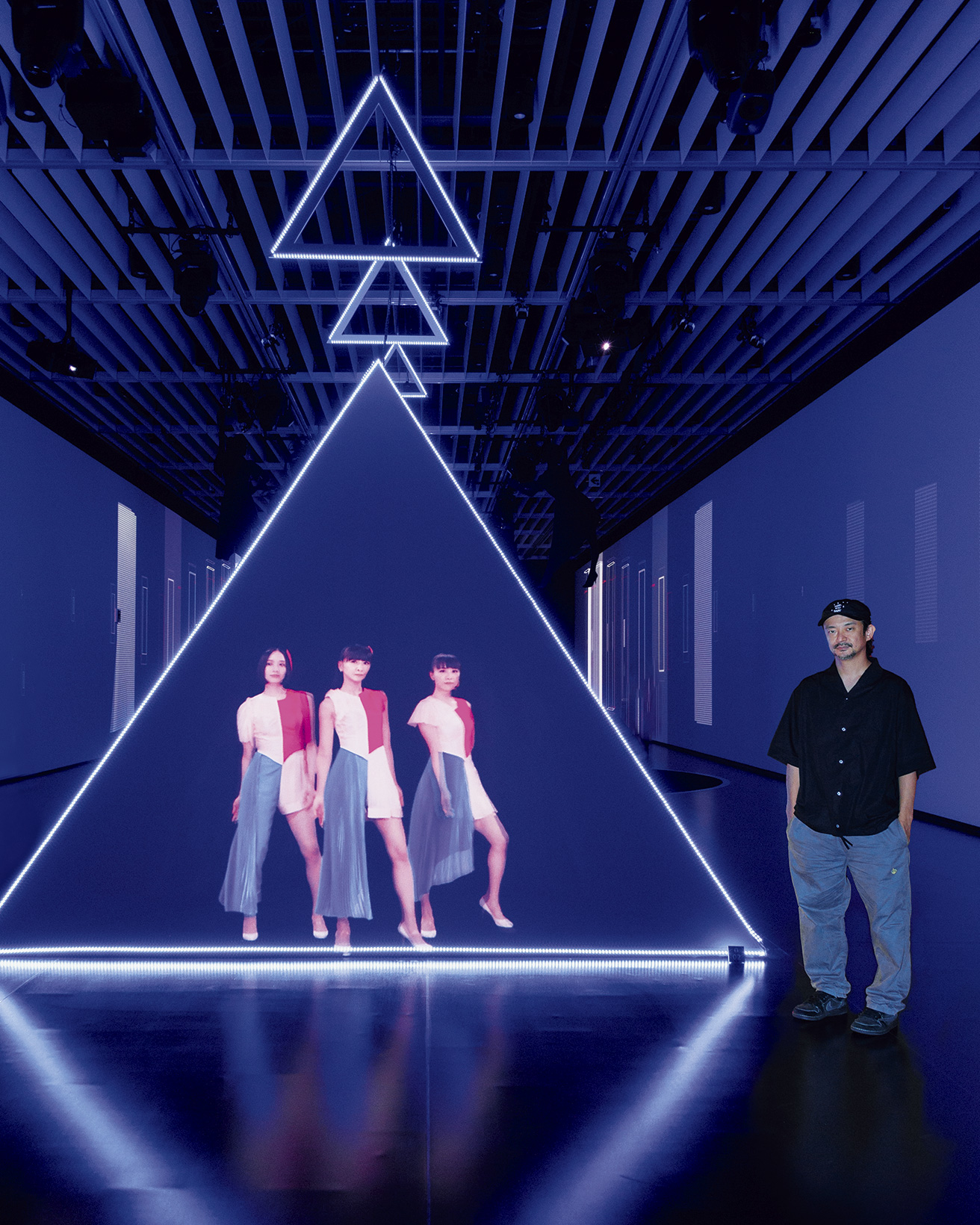 ライゾマティクス真鍋大度が解説！ Perfumeの世界に没入できる、ファン