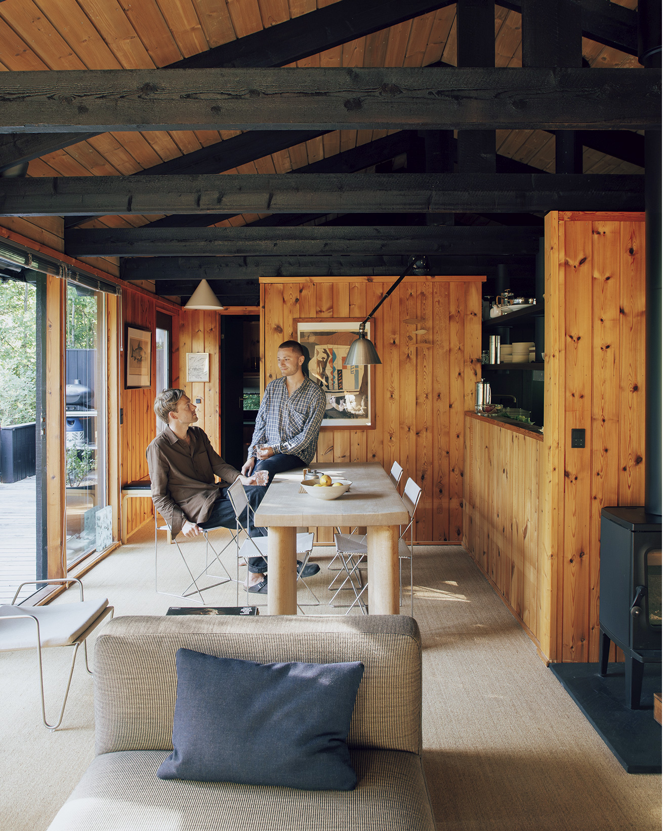 &Tradition〉アートディレクターがつくる森に馴染む家｜スウェーデン