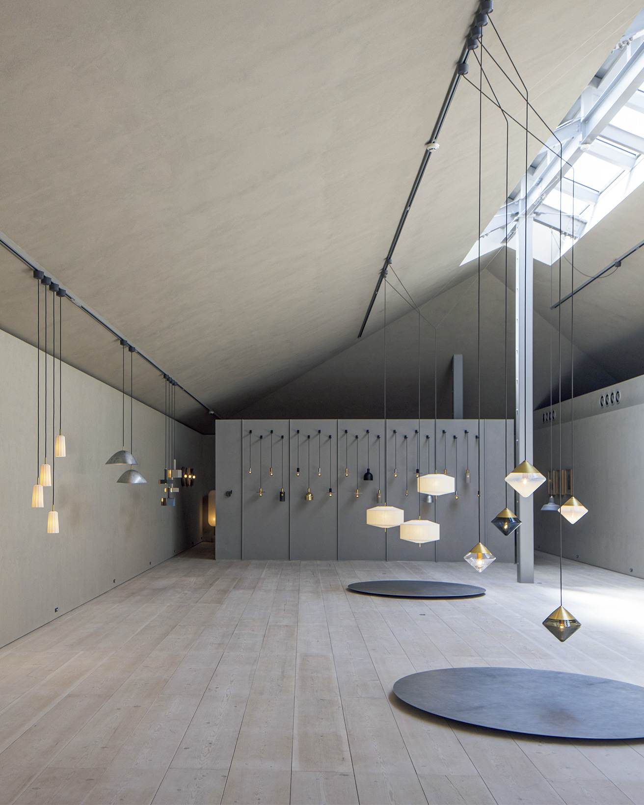 ニューライトポタリー〉奈良市高畑町の新拠点は、ショップ、オフィス