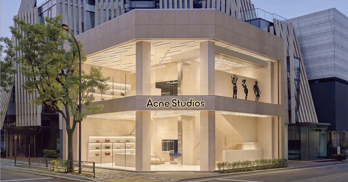 世界最大級！ 〈アクネ ストゥディオズ〉の旗艦店が東京・表参道で移転拡大オープン。