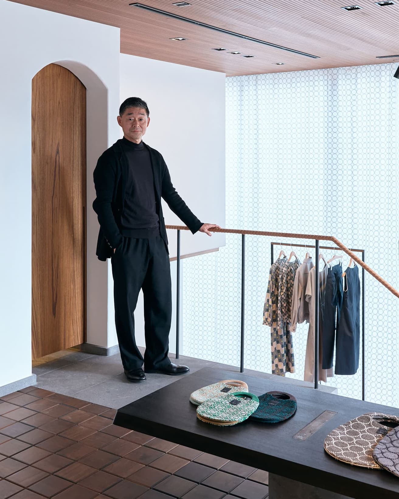 ミナ ペルホネンの皆川 明が学生時代に真剣に取り組んでいたスポーツは、次のどれ？
