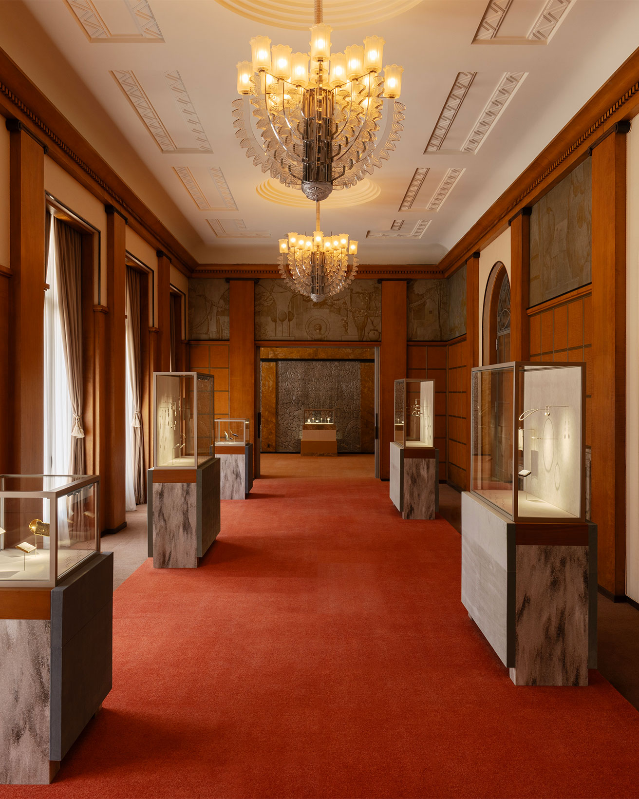 1012vancleefarpels_thumbnail.jpg