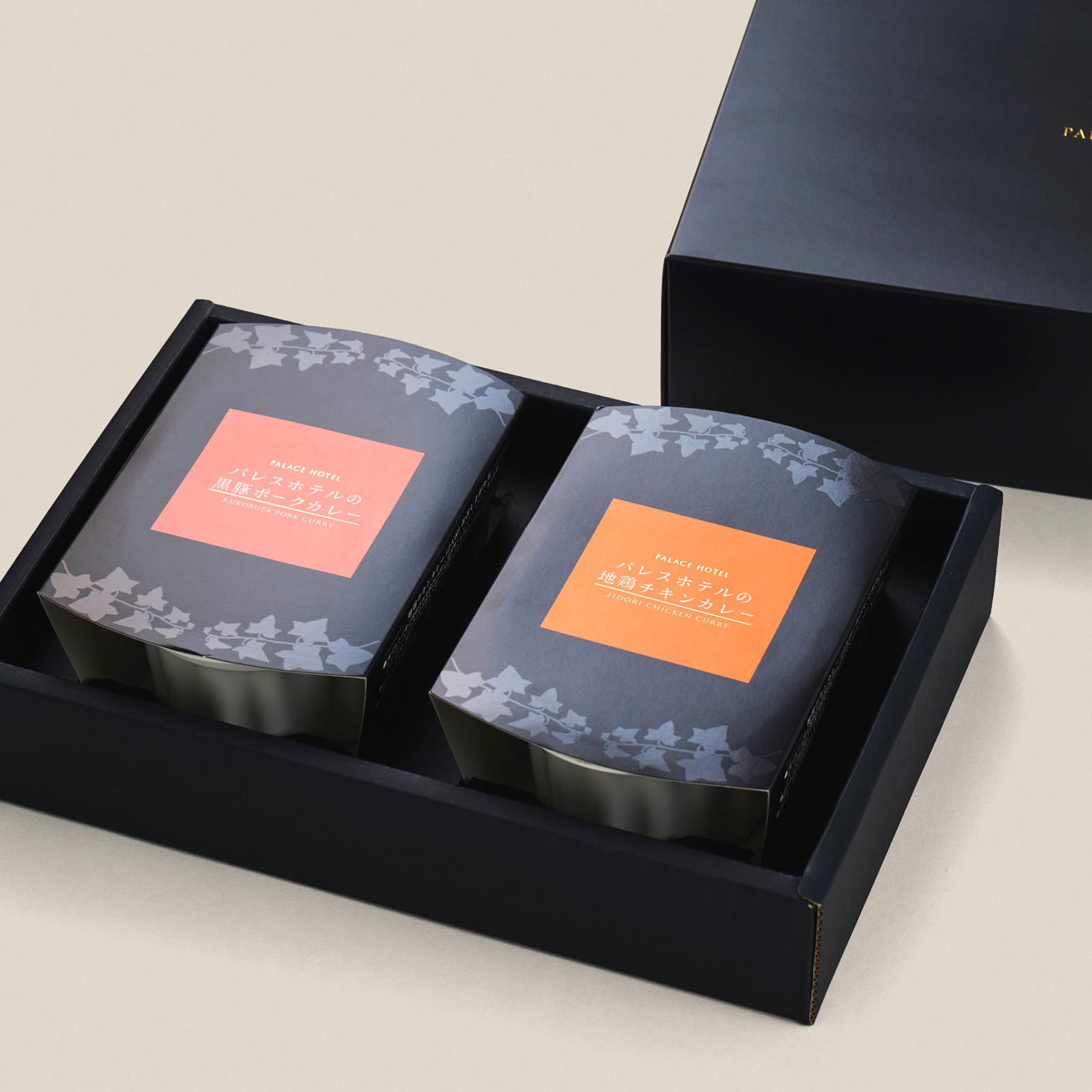 お肉がゴロリと入ってボリューム満点〈パレスホテル東京〉オリジナルカレー。伝統の味がレトルトで復活！