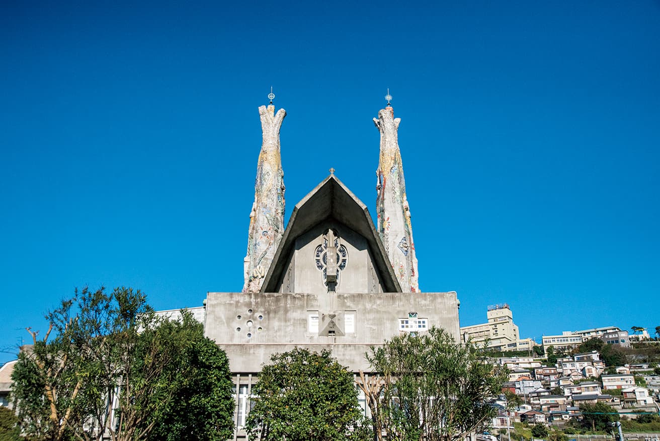 「日本のガウディ」と呼ばれる建築家は誰？