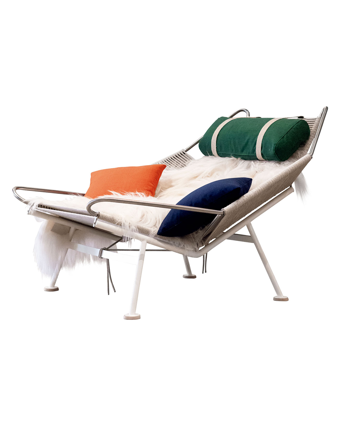 ハンス・J・ウェグナーの名作に75周年記念のオリジナル仕様が登場