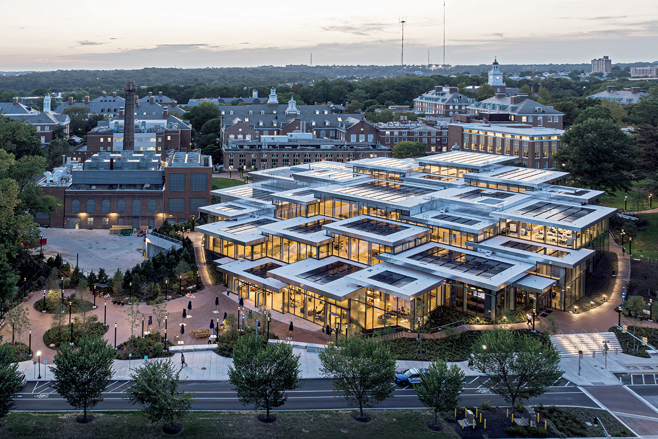 BIG初。木材だけで作るマスティンバー建築が、米・ジョンズ・ホプキンス大学に誕生。