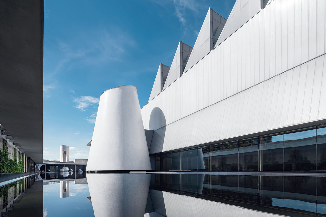 約40年の構想を経て、タイ初の国際現代美術館〈Dib Bangkok〉がバンコクに誕生！