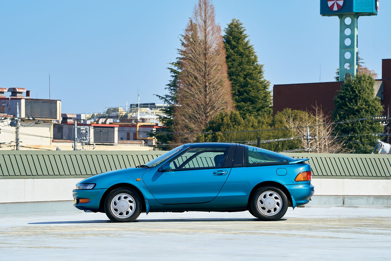 Chill CARS｜《トヨタ セラ》今なお新鮮な驚きを与えてくれる、コンセプトカーの市販モデル。
