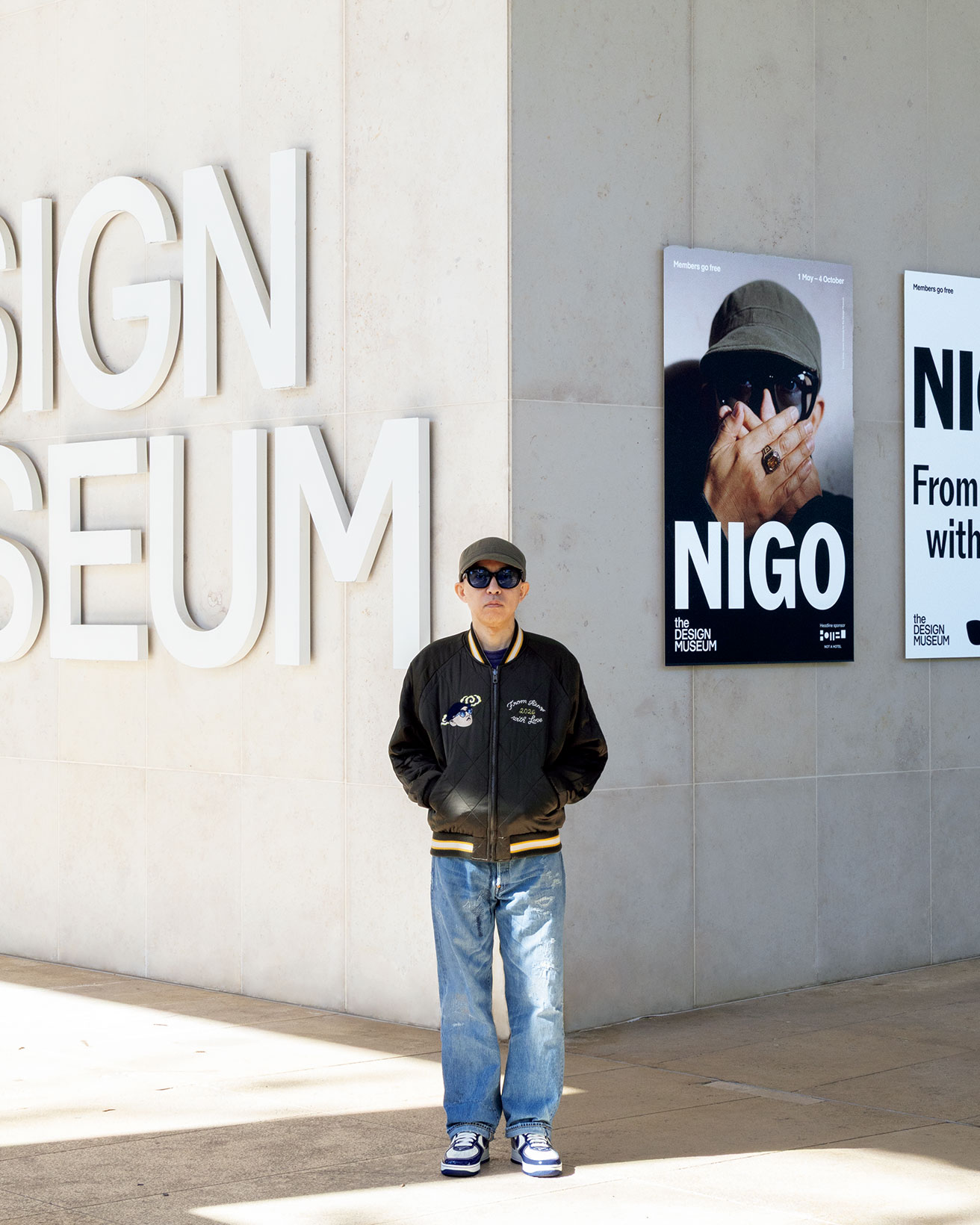 実家の部屋から茶室まで、NIGO®︎を紐解く展覧会がロンドンで開催中