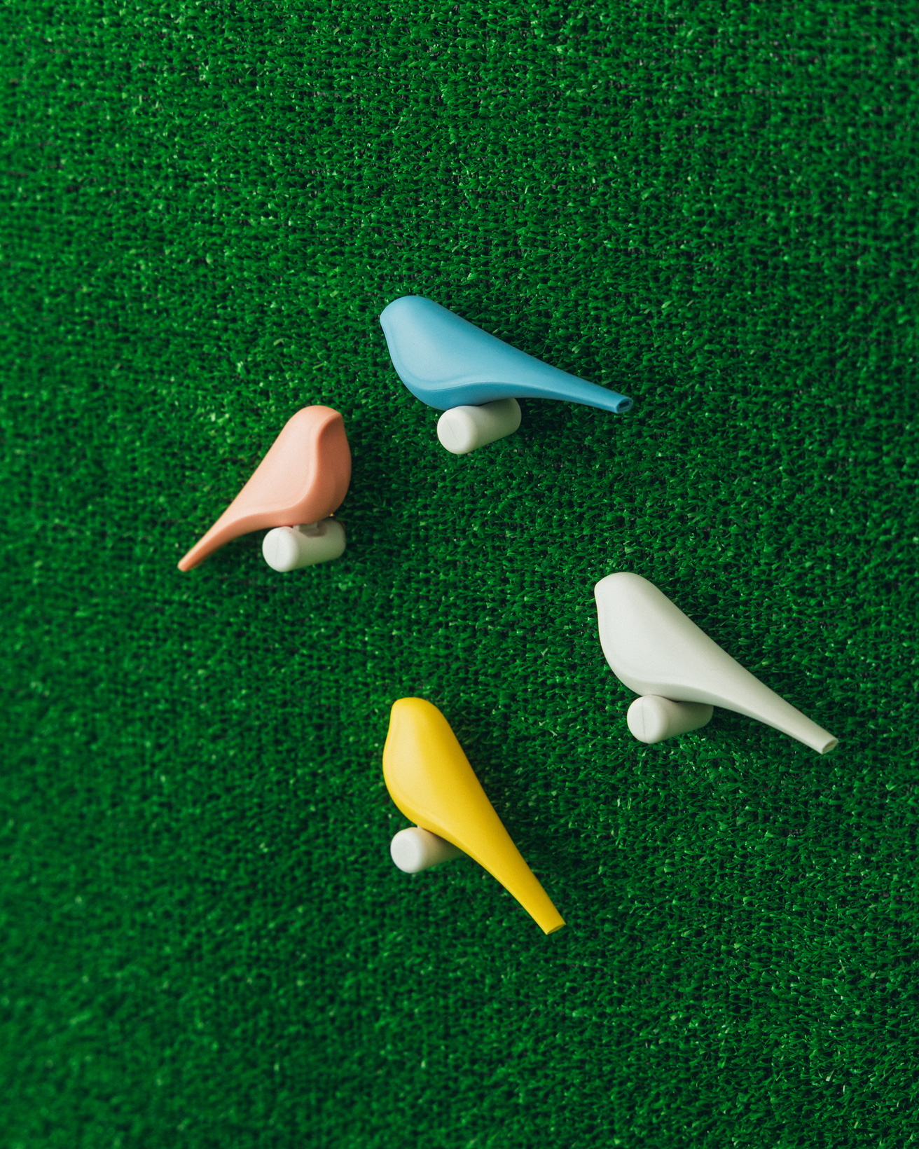 命を守ってくれる小鳥たちを防災のお守りに。日常に飾れる防災用ホイッスル。