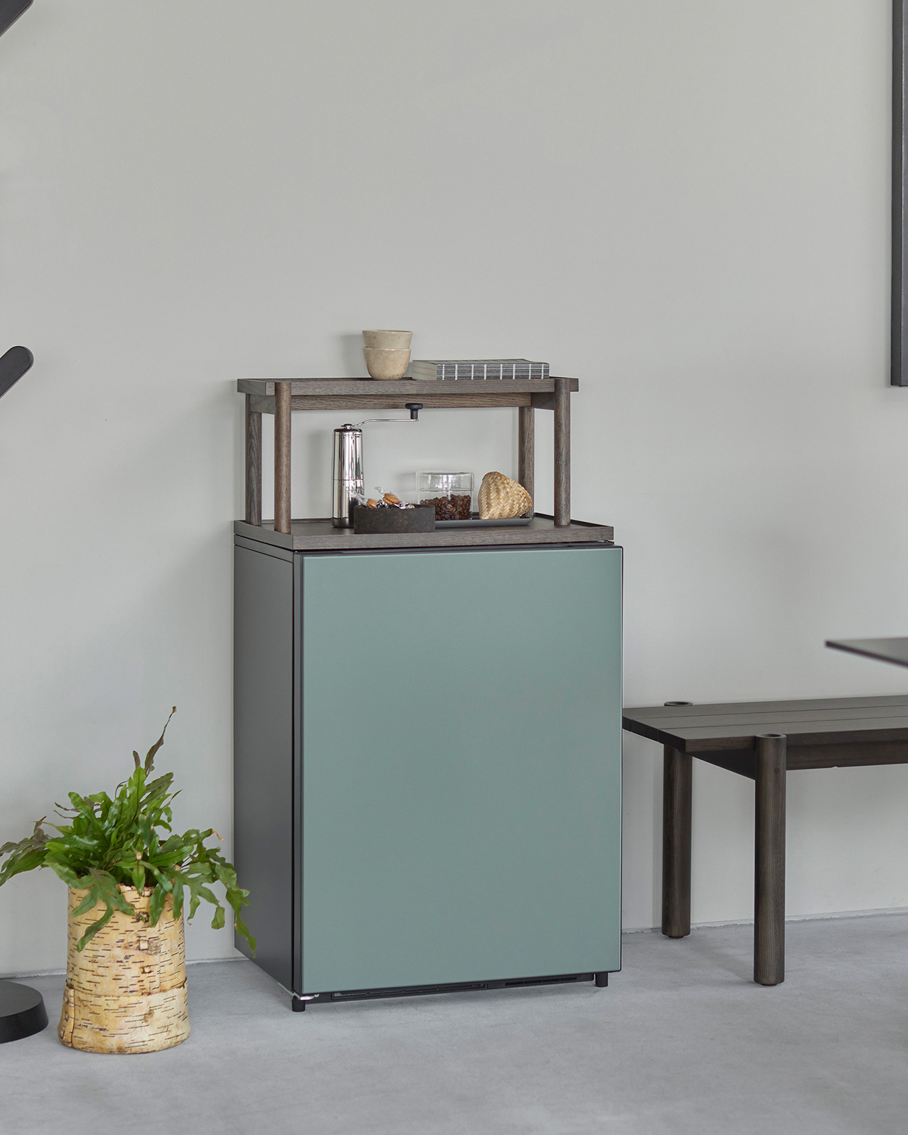冷やす、飾る、整える。《Chiiil MINIBAR》で新しい日常をつくる