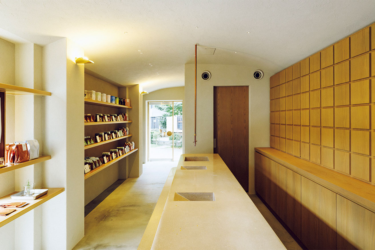 MHAAの干田正浩設計、パーソナル入浴剤専門店が東京・富ヶ谷にオープン。