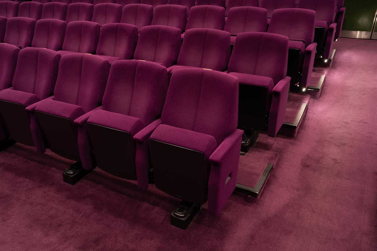 〈帝国劇場〉の2代目建築が、家具やグッズに！ 「帝劇プレミアムリメイク」30アイテムがまとめて発売に。