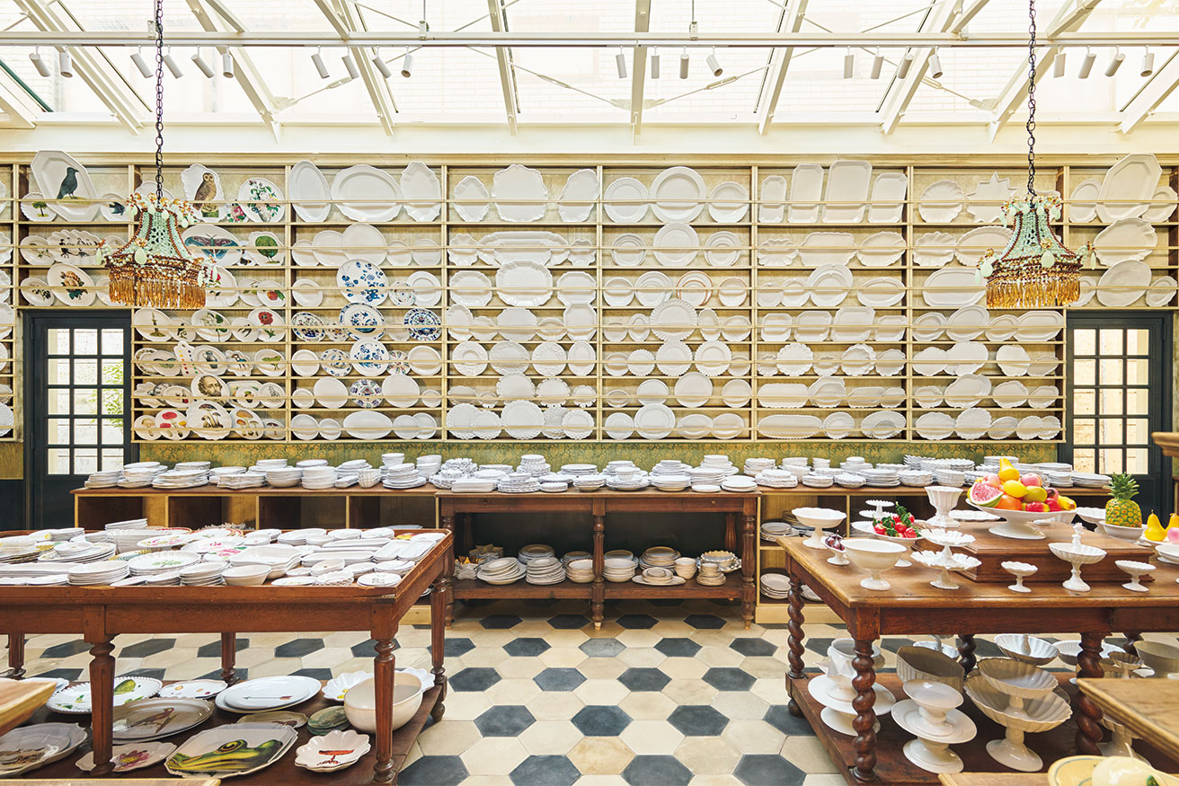 〈アスティエ・ド・ヴィラット〉青山にオープンした旗艦店への思いを、デザイナー2人に直撃。