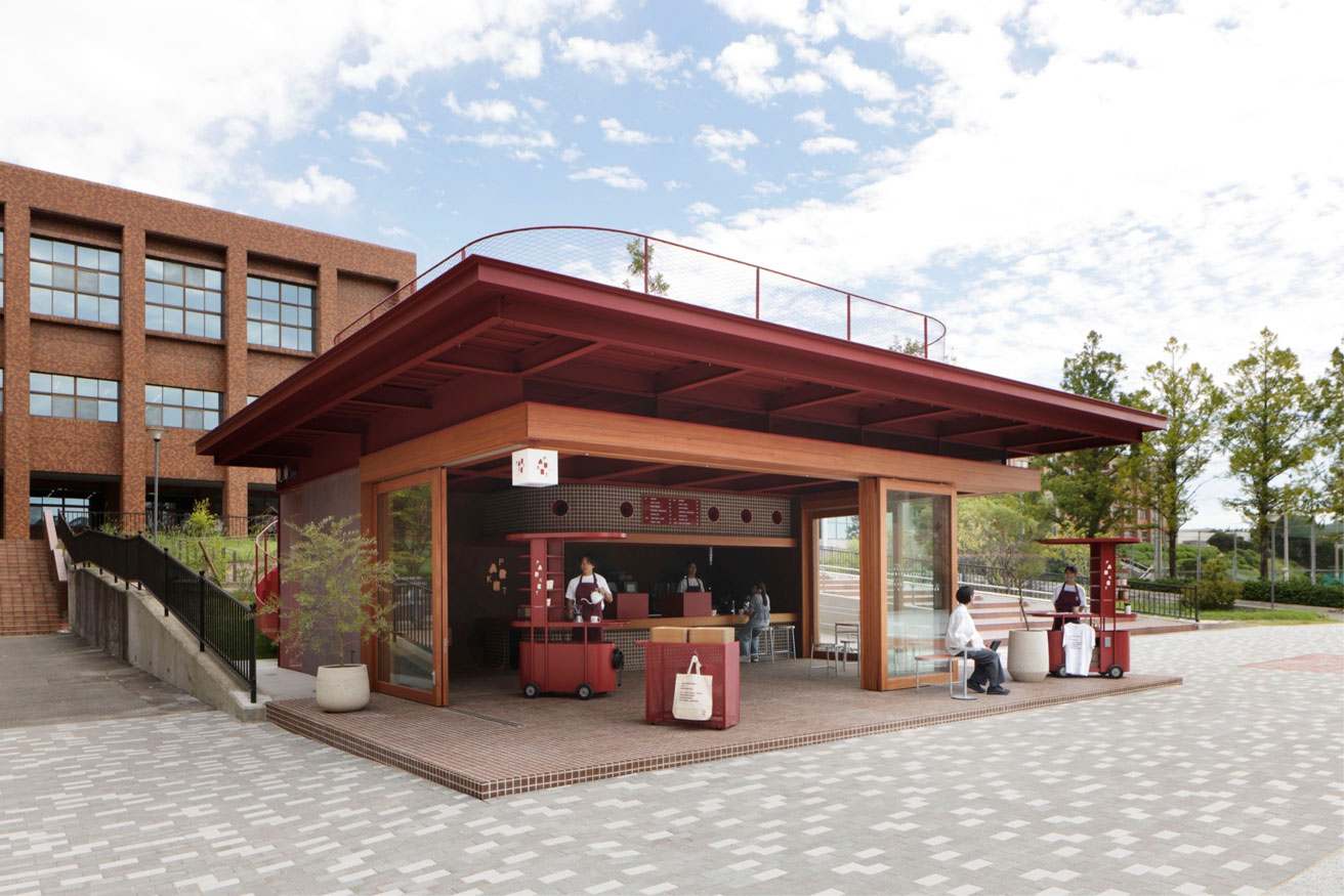 大学生協が手がける、公園のようなベーカリーカフェ!? 下関市立大学で240円の本格コーヒーを。